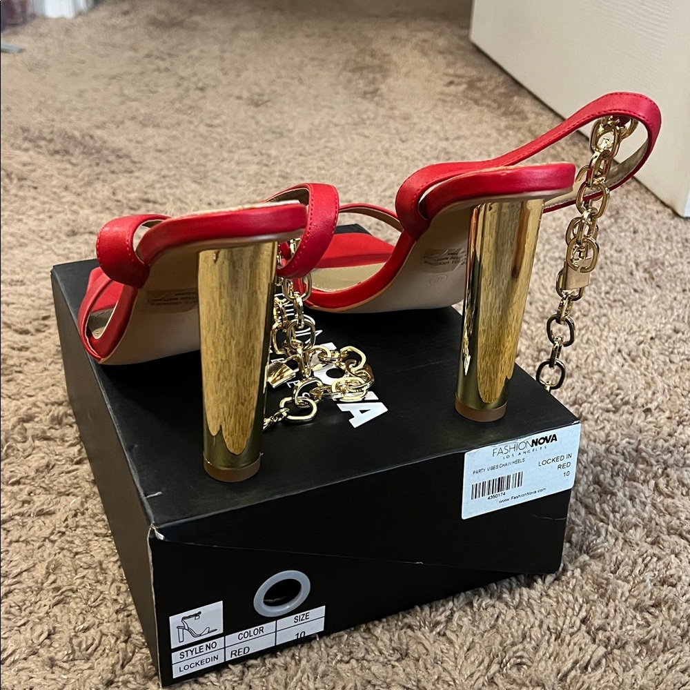 Fashion Nova Red and Gold Chain Heels - Picture 5 of 5